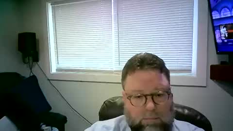 Snapshot of mister_happy567 chatting on March 3, 9:56 pm Mr. Happy online show from March 3, 9:56 pm