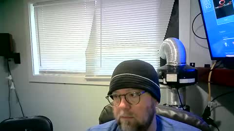 Snapshot of mister_happy567 chatting on January 12, 8:25 pm Mr. Happy online show from January 12, 8:25 pm