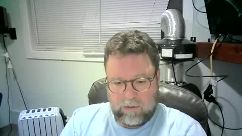 Snapshot of mister_happy567 chatting on January 26, 7:10 am Mr. Happy online show from January 26, 7:10 am