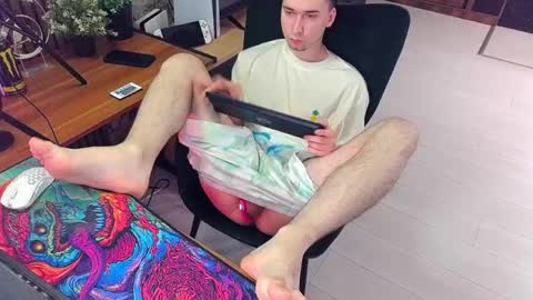 Misteryx online show from May 9, 1:23 pm