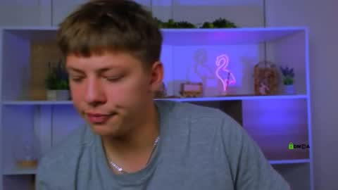 mister_vice online show from September 13, 8:48 am