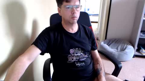mistercoeur online show from June 9, 3:14 pm