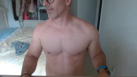 Snapshot of mitcheli chatting on March 4, 3:48 pm Onlyfans  online show from March 4, 3:48 pm