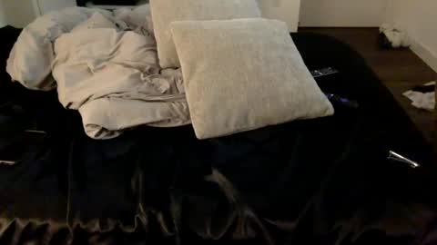 Hrny Lat  .. online show from October 28, 5:32 am