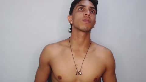 simon dice online show from October 31, 2:02 am