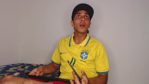 simon dice online show from December 1, 11:08 pm