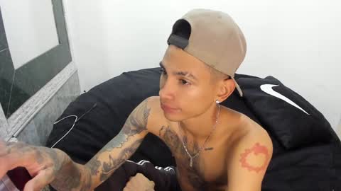 monkeyd_66 online show from January 30, 12:59 pm