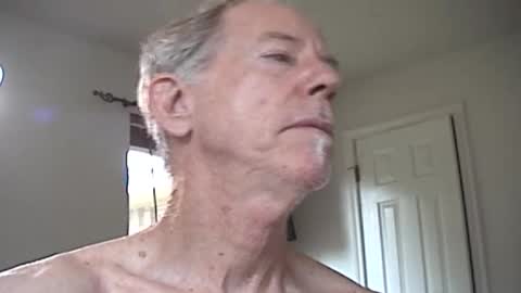 monkeyspank82 online show from May 17, 3:08 pm