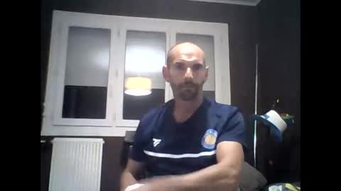 montmasse online show from May 17, 8:27 pm