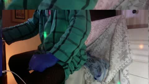 montydxxx2 online show from May 19, 1:56 am