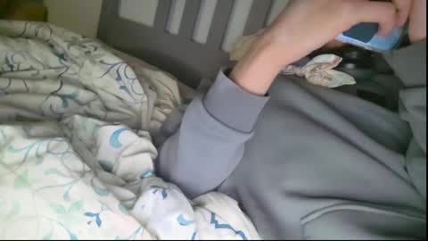 twennysevv27 online show from February 15, 8:54 am