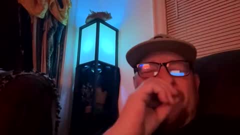 mr5foot17 online show from February 3, 1:16 pm