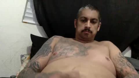 Snapshot of mr_cherrypopper_85 chatting on December 31, 9:53 am All in you online show from December 31, 9:53 am