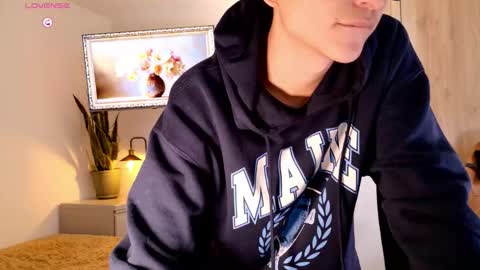 Mr Evans online show from November 18, 6:00 pm