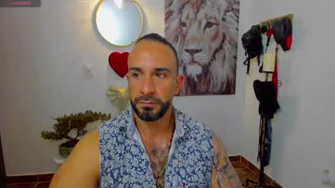 Snapshot of mr_maik22 chatting on February 20, 10:16 am mr_maik22 online show from February 20, 10:16 am