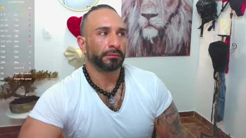 Snapshot of mr_maik22 chatting on March 5, 8:12 pm mr_maik22 online show from March 5, 8:12 pm