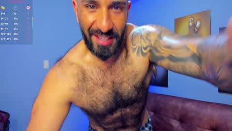 Snapshot of mr_maik22 chatting on October 5, 12:47 am mr_maik22 online show from October 5, 12:47 am
