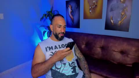 Snapshot of mr_maik22 chatting on October 8, 6:56 pm mr_maik22 online show from October 8, 6:56 pm