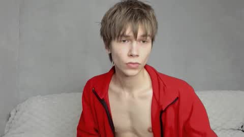 Makentoshi online show from December 21, 8:33 am