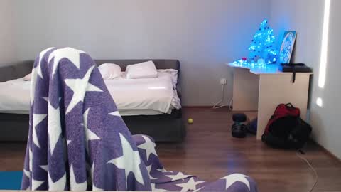 mr_nobody313 online show from January 12, 6:49 am