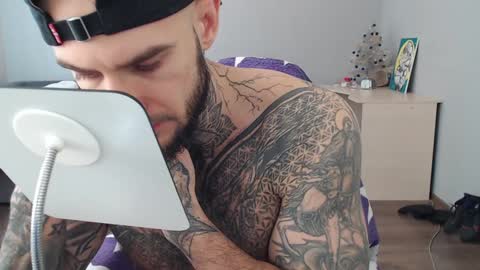 mr_nobody313 online show from January 30, 9:04 am