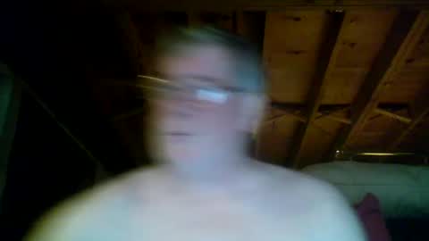 Snapshot of mrblade666 chatting on January 25, 10:50 pm mrblade666 online show from January 25, 10:50 pm