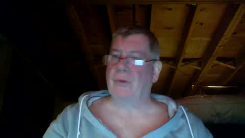 Snapshot of mrblade666 chatting on February 22, 11:54 pm mrblade666 online show from February 22, 11:54 pm