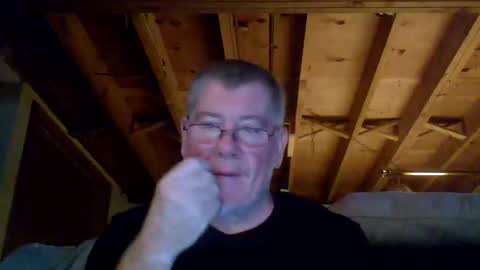 Snapshot of mrblade666 chatting on September 12, 11:21 am mrblade666 online show from September 12, 11:21 am