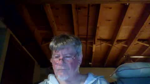 mrblade666 online show from April 15, 12:43 am