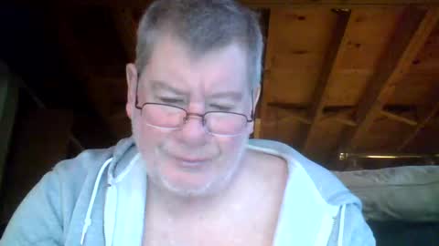 Snapshot of mrblade666 chatting on March 8, 12:50 pm mrblade666 online show from March 8, 12:50 pm