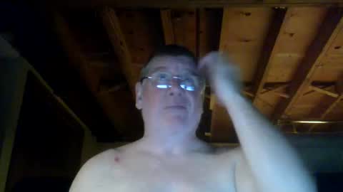 Snapshot of mrblade666 chatting on January 8, 1:42 am mrblade666 online show from January 8, 1:42 am