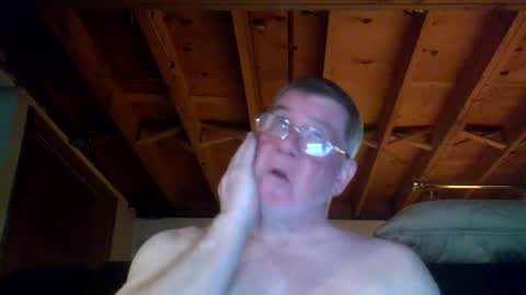 Snapshot of mrblade666 chatting on December 11, 2:11 am mrblade666 online show from December 11, 2:11 am