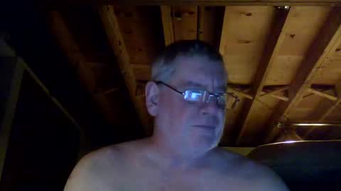 Snapshot of mrblade666 chatting on December 6, 2:35 am mrblade666 online show from December 6, 2:35 am