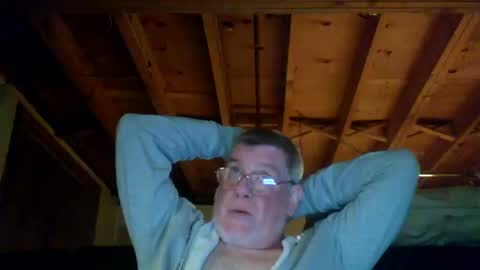 Snapshot of mrblade666 chatting on December 15, 10:48 pm mrblade666 online show from December 15, 10:48 pm