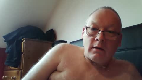 mrforyou2812 online show from March 27, 10:49 am