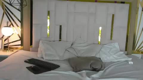 Andy online show from June 13, 3:15 am
