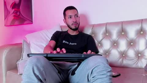 Andy online show from May 29, 1:59 am