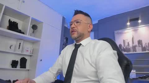 MrFrank. online show from March 12, 1:30 pm