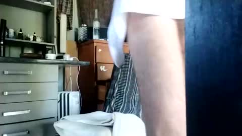 Snapshot of mrhotcock7inch chatting on December 26, 11:46 pm mrhotcock7inch online show from December 26, 11:46 pm