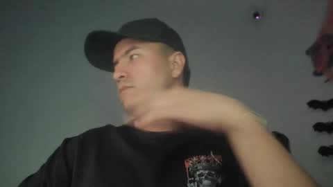 Snapshot of mrmafla_ chatting on October 22, 10:35 pm mafla online show from October 22, 10:35 pm