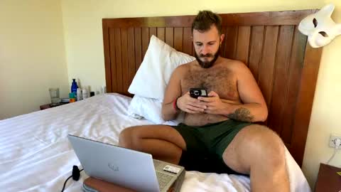 Max online show from April 14, 6:24 am