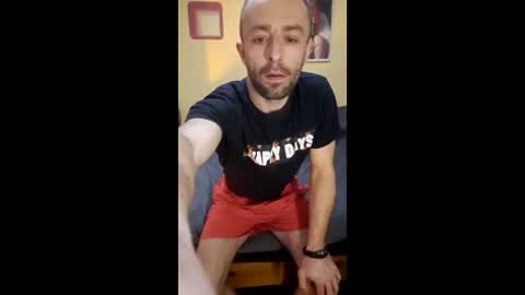 mrowka28 online show from April 3, 1:35 am