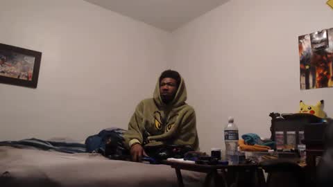 mrsoonicexrated online show from April 12, 8:38 am