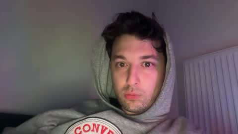 Yan online show from November 30, 6:32 pm