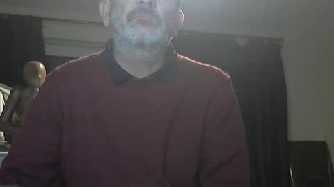 Snapshot of munch10 chatting on January 28, 2:43 am munch10 online show from January 28, 2:43 am