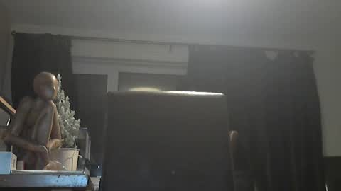 Snapshot of munch10 chatting on December 8, 11:19 pm munch10 online show from December 8, 11:19 pm