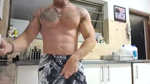 muscledaddy69s online show from April 26, 2:53 am