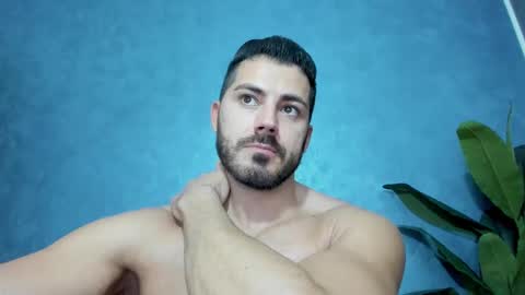 Snapshot of muscularmaster chatting on December 9, 10:26 pm muscularmaster onlyfans online show from December 9, 10:26 pm