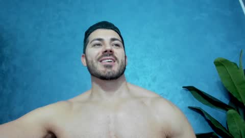 Snapshot of muscularmaster chatting on February 1, 10:02 pm muscularmaster onlyfans online show from February 1, 10:02 pm