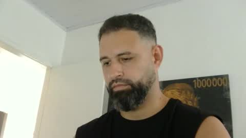 musosc online show from April 16, 8:09 pm